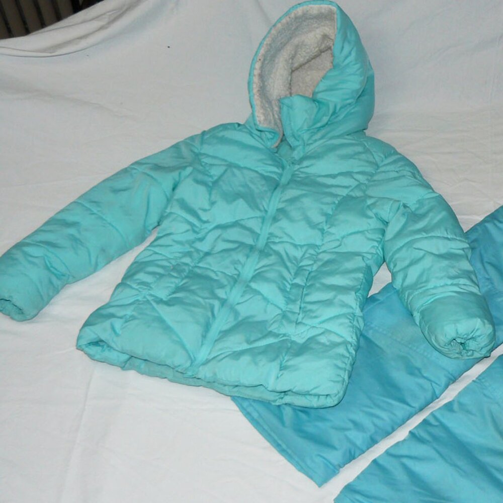 Girls Winter Coat and Snow pants set, Cyan / Aqua Blue SZ 7/8 & 10/12, GUC